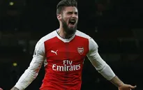 Arsenal thiết lập kỷ lục khó tin nhờ người hùng Giroud