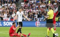 Những cầu thủ bị treo giò tại vòng 1/8 và có khả năng vắng mặt tại tứ kết EURO 2016
