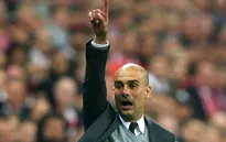 Fan cuồng Man City dằn mặt Guardiola: Vô địch hoặc bị sa thải!