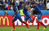 Pháp 2-1 Romania: Giroud, Payet ghi bàn, chủ nhà giành trọn 3 điểm