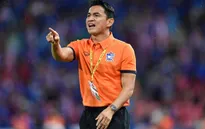 Kiatisuk tuyên bố không ngán UAE trước trận vòng loại World Cup 2018