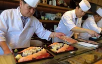 "Khó cưỡng" khi đến sân bay có đồ ăn ngon nhất thế giới