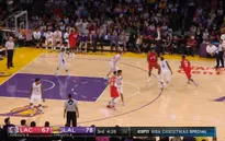 Lakers nhận món quà mơ ước trong ngày Boxing Day