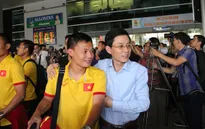 ĐT Việt Nam về đến TPHCM, sẵn sàng cho bán kết AFF Cup 2016
