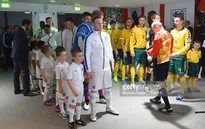 Chuyện về các cô, cậu bé dẫn đội bóng tại Euro 2016