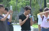 Người chơi Pokémon GO có thể gặp tai nạn bất cứ lúc nào
