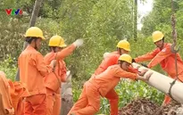 Quảng Bình khắc phục sự cố lưới điện sau lũ