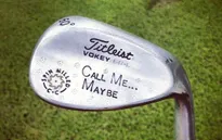 Khám phá những hình ảnh thú vị được in dưới những chiếc gậy Golf
