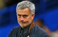 Mourinho không phải giảm 50% lương khi về M.U