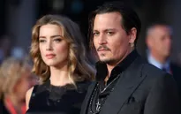 Bạn bè tố Johnny Depp bị Amber Heard gài bẫy
