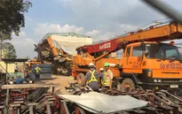 Sập cần cẩu công trình Metro Bến Thành - Suối Tiên
