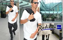 Ibrahimovic gặp vận rủi ngay trong ngày đầu tới Manchester