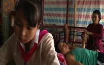 Nghị lực vượt khó của cô học trò nghèo Sóc Trăng