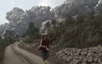 Indonesia: Núi lửa Sinabung phun trào dữ dội