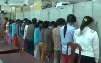 Phá sòng bạc "hội tụ" nhiều phụ nữ tại TP.HCM