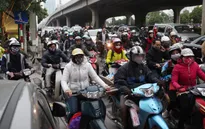 Giao thông Hà Nội ngày cuối năm: Ùn tắc các tuyến vào nội đô