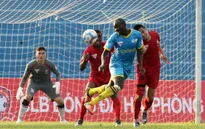 Thắng 2 - 0 trước Khánh Hòa, Hải Phòng tiếp tục dẫn đầu V-League