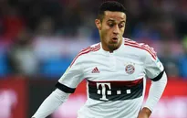 Thiago phủ nhận việc theo thầy Guardiola tới Man City