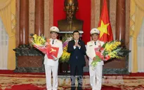 Chủ tịch nước phong và thăng hàm Thượng tướng cho hai Thứ trưởng Bộ Công an