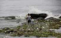 Hơn 12.000 người dân Philippines phải sơ tán do bão
