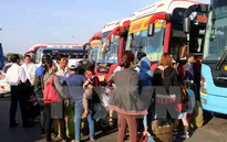 Xử phạt chủ xe khách 46 chỗ nhồi nhét tới hơn 70 hành khách