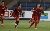 Bộ trưởng Bộ VH-TT&DL thưởng "nóng" U19 Việt Nam 100 triệu đồng