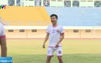 CLB Sài Gòn tập luyện vui vẻ trong ngày đầu tiên "chuyển hộ khẩu"