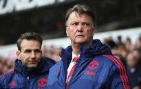 Thua tan tác, HLV Van Gaal vẫn tin Man Utd là “cửa trên” so với Tottenham