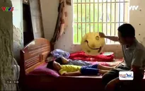 Cuộc sống khốn khó của ba cha con vùng bãi ngang ven biển