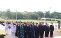 Lãnh đạo Đảng, Nhà nước vào Lăng viếng Chủ tịch Hồ Chí Minh