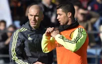 Zidane khẳng định Ronaldo không phải để bán