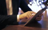 Apple "sống khỏe" trong giai đoạn đen tối của thị trường máy tính bảng