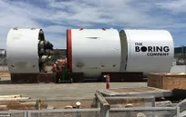 Cỗ máy đào hầm tránh kẹt xe của Elon Musk