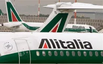 Italy hủy 60% chuyến bay do đình công