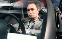 Elon Musk: Robot sẽ giúp Tesla bắt kịp Apple