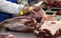 Brazil: Hai tập đoàn dính bê bối thịt bẩn thiệt hại 1,74 tỷ USD