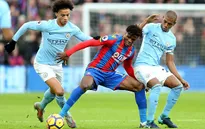 Vòng 21 Ngoại hạng Anh: Thủ môn Ederson giúp Man City thoát thua phút cuối