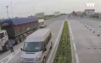Minh bạch từ thu phí tự động không dừng