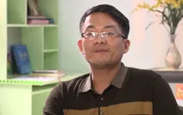 Nghị lực đáng ngưỡng mộ của anh chàng khuyết tật mê thơ văn