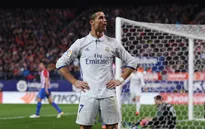 C.Ronaldo bất ngờ "tiếp tay" Man Utd giữ chân De Gea