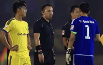 Thua ngược dòng, HLV SLNA gọi trọng tài chính là bước ngoặt của trận đấu