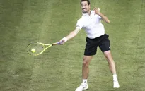Vòng 2 Gerry Weber 2017: Richard Gasquet đánh bại Bernard Tomic
