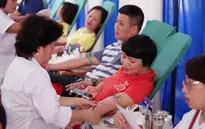 Ngày hội “Hiến máu Hạ Hồng” tại Bệnh viện Việt Đức