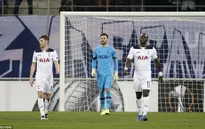 Kết quả lượt đi vòng 1/16 Europa League diễn ra rạng sáng 17/2: Man Utd đại thắng, Tottenham thua bất ngờ