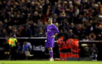Ronaldo ghi bàn, Real Madrid vẫn thất bại trước Valencia