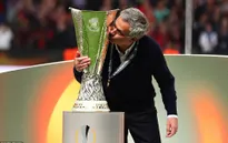 Vô địch Europa League, Mourinho lập kỷ lục vô tiền khoáng hậu