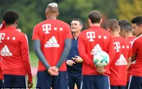 Sao Bayern Munich "tươi như hoa" sau khi HLV Ancelotti bị sa thải