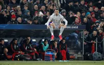 Ibrahimovic phá kỷ lục Champions League trong ngày Man Utd nhận trái đắng