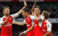 Thắng giòn Tottenham, sao Arsenal "nổ" tưng bừng