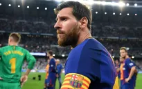 Messi đang xem xét nghiêm túc việc rời Barcelona